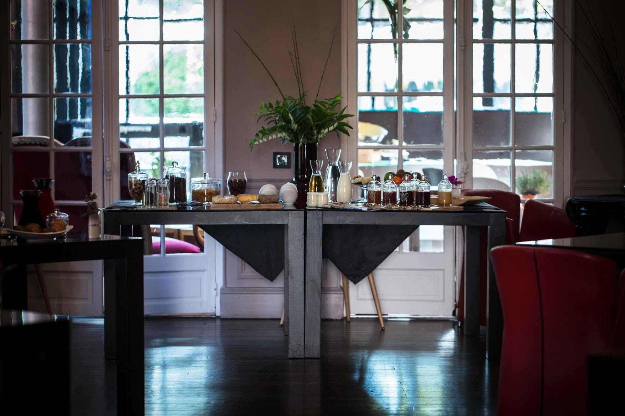 Maison Decoret - Relais & Chateaux วิชี ภายนอก รูปภาพ